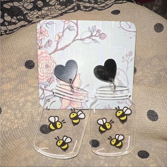 Jewelry - Acrylic Mason Jar w/ Bees Dangle Earrings